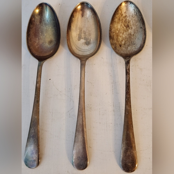 Vintage Set Of 4 Assorted Silver Plated Serving Spoons - Picture 4 of 9